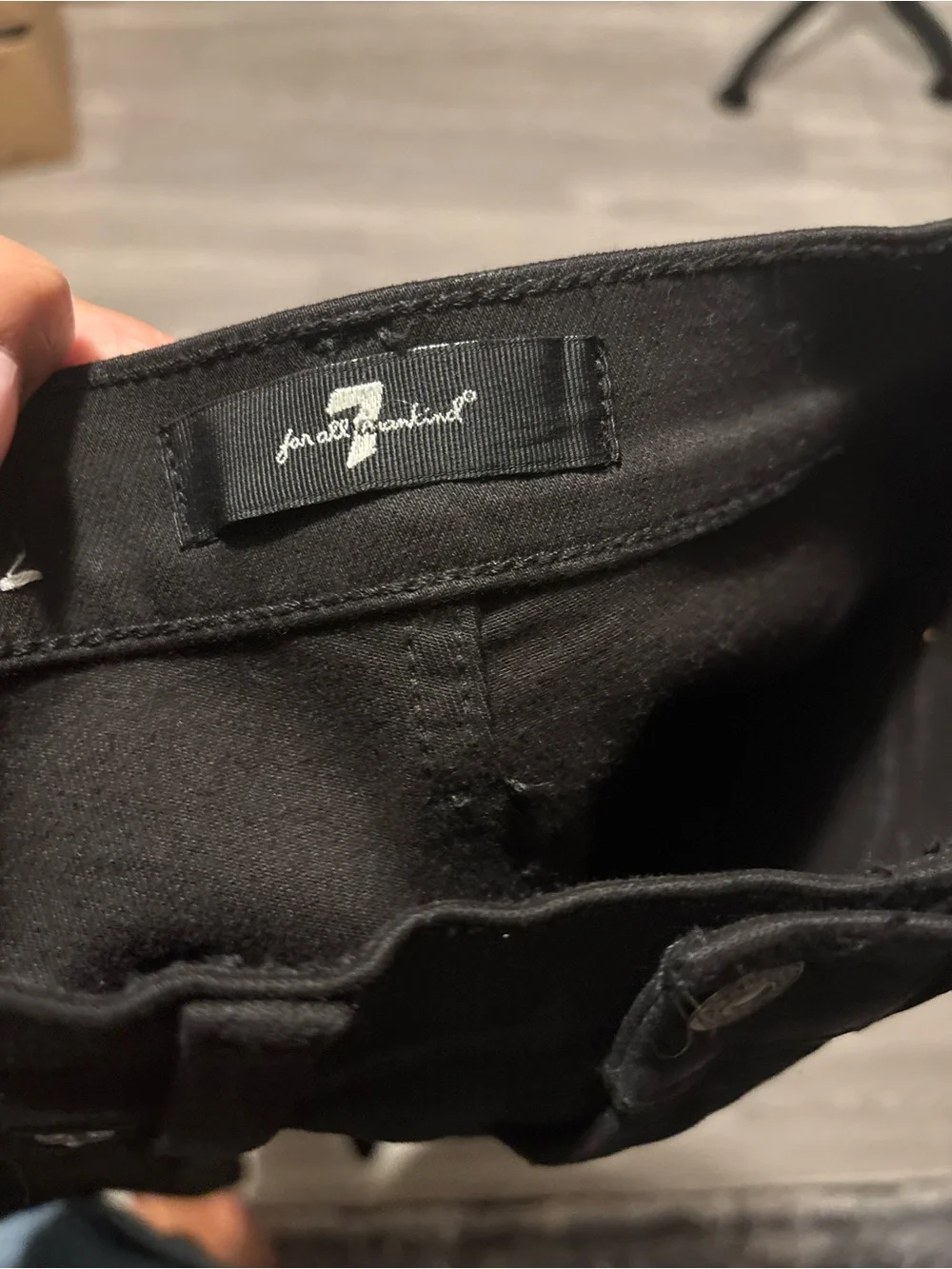 7 For All Mankind Jeans Slim Kick Womens 27 Metallic Fall Trendy Unique Movie